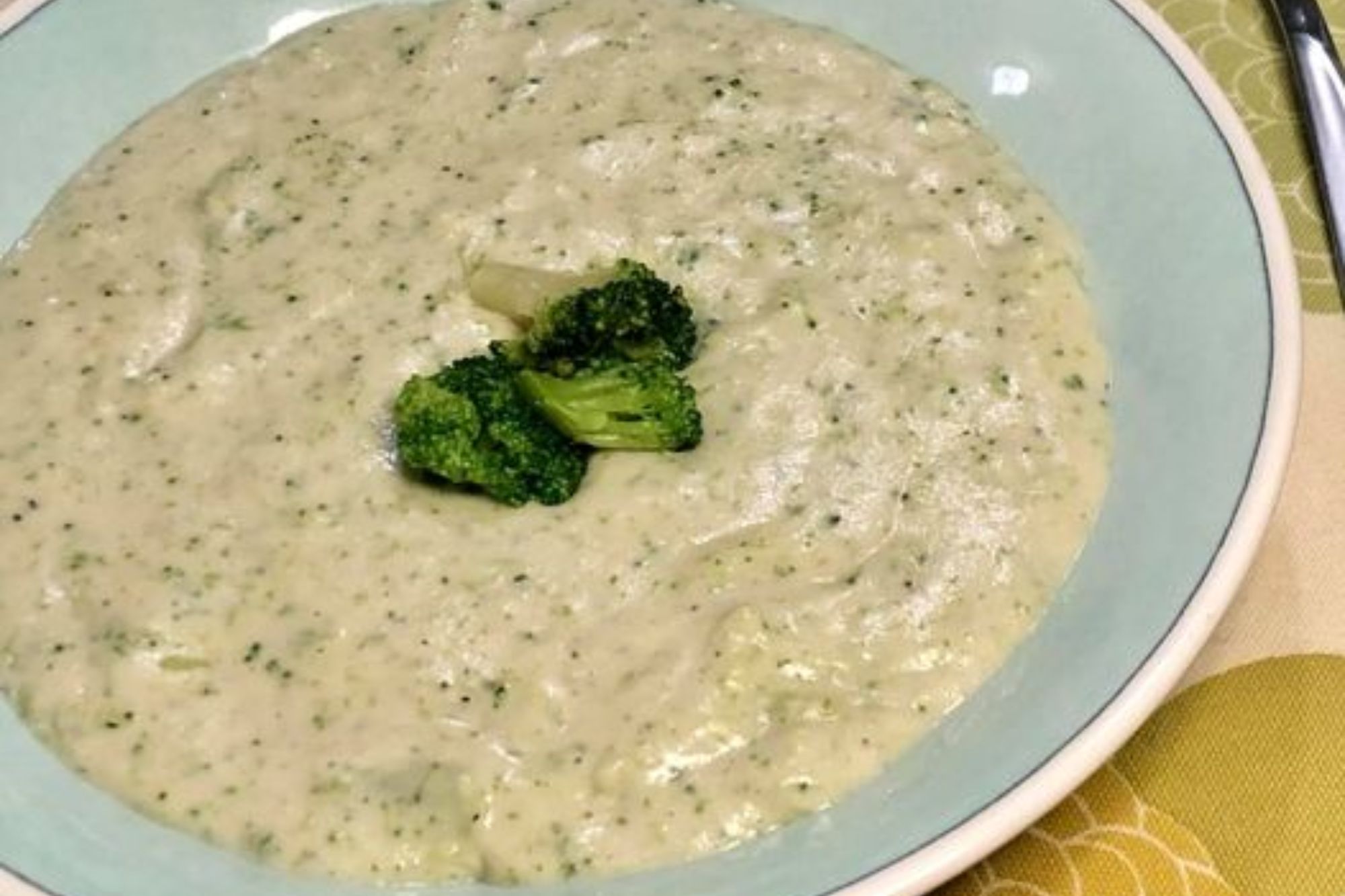 Vegan Cream of Broccoli Soup